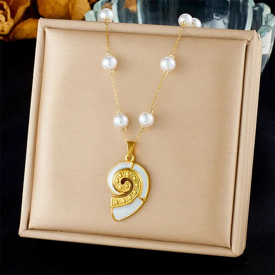 Fashion Ocean Series Accessories Pendant Gold-plated Stainless Steel Starfish Shell Multi-element Oil-drip Butterfly Necklace